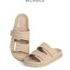 Apricot-buckled